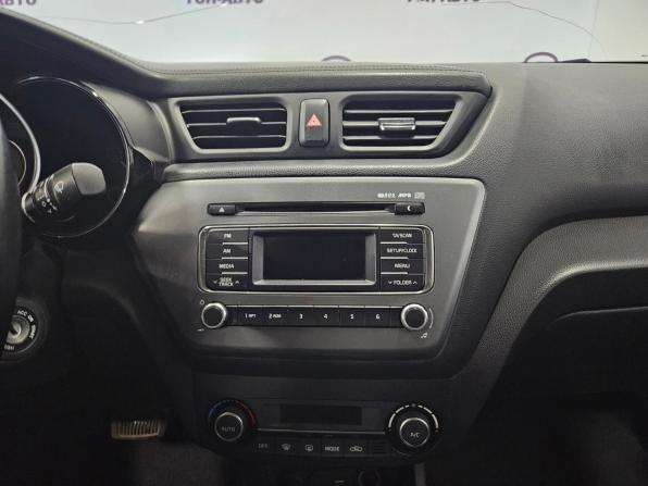 Kia Rio III Рестайлинг с пробегом 2015 года, цена 1 062 000 рублей, 109000 км, седан, Автокод Объявления