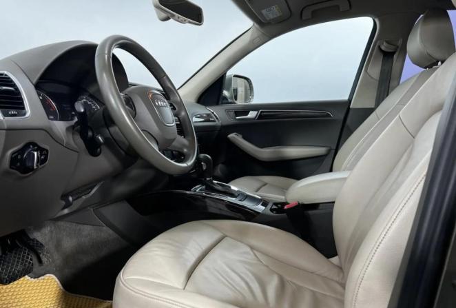 Audi Q5 I (8R) с пробегом 2010 года, цена 1 270 000 рублей, 127648 км, внедорожник, Автокод Объявления