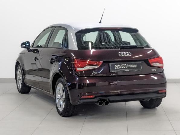 Audi A1 I (8X) Рестайлинг с пробегом 2015 года, цена 1 490 000 рублей, 74255 км, хэтчбек, Автокод Объявления