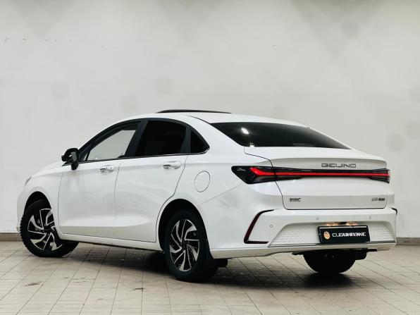 BAIC U5 Plus с пробегом 2023 года, цена 1 499 000 рублей, 2997 км, седан, Автокод Объявления