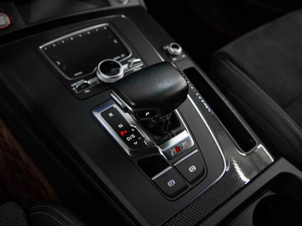 Audi SQ5 II (FY) с пробегом 2017 года, цена 3 200 000 рублей, 195000 км, внедорожник, Автокод Объявления