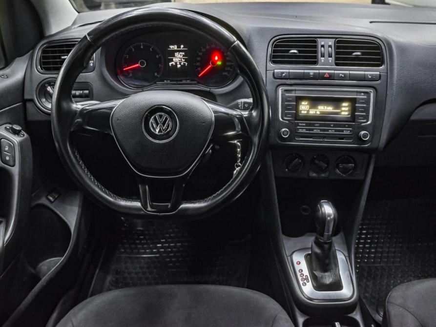 Volkswagen Polo V Рестайлинг Челябинск  - изображение 21