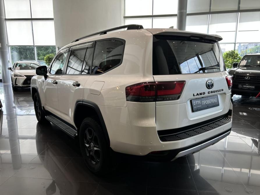 Toyota Land Cruiser 300 Series Казань  - изображение 8