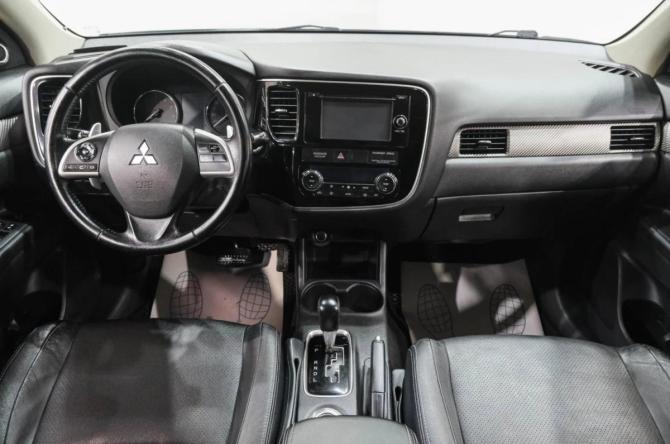 Mitsubishi Outlander III с пробегом 2013 года, цена 1 829 000 рублей, 218000 км, внедорожник, Автокод Объявления