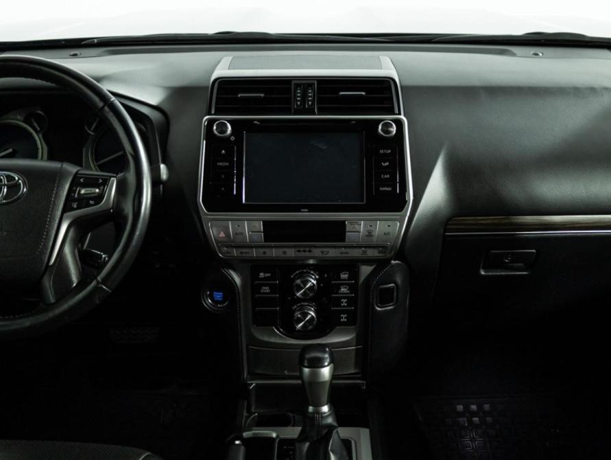 Toyota Land Cruiser Prado 150 Series Рестайлинг 2 Санкт-Петербург  - изображение 14