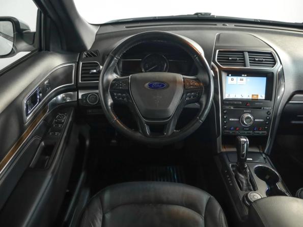 Ford Explorer V Рестайлинг с пробегом 2017 года, цена 2 749 000 рублей, 149481 км, внедорожник, Автокод Объявления