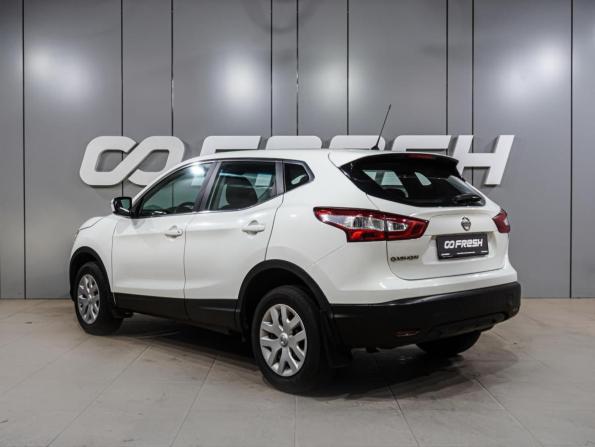 Nissan Qashqai II с пробегом 2014 года, цена 1 424 000 рублей, 98806 км, внедорожник, Автокод Объявления