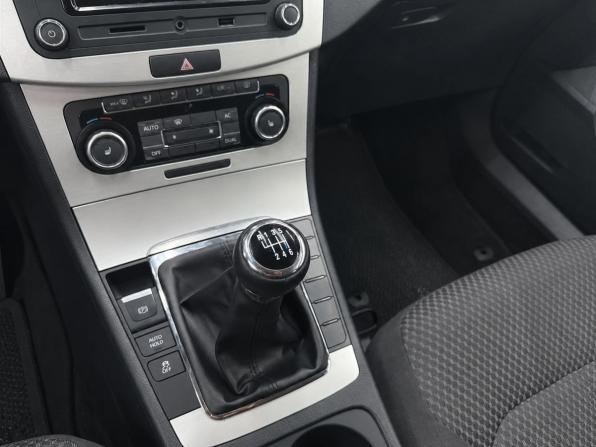 Volkswagen Passat B7 с пробегом 2011 года, цена 1 349 000 рублей, 101000 км, седан, Автокод Объявления