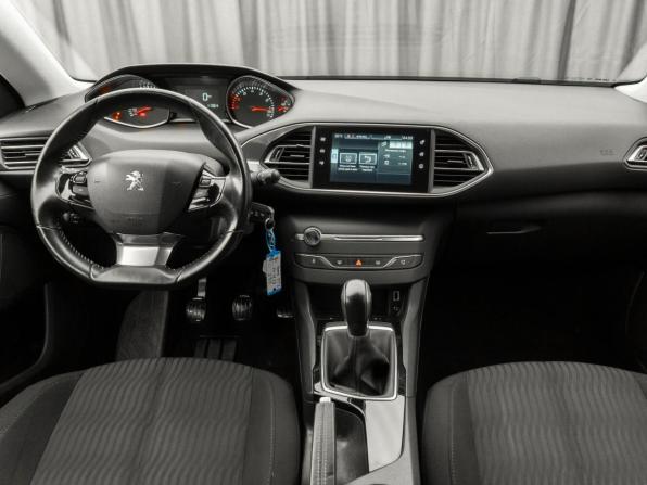 Peugeot 308 II с пробегом 2014 года, цена 840 000 рублей, 201716 км, хэтчбек, Автокод Объявления