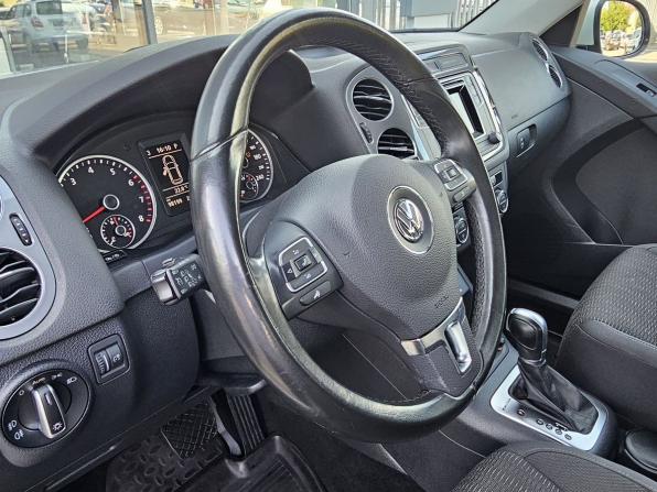 Volkswagen Tiguan I Рестайлинг с пробегом 2016 года, цена 1 747 000 рублей, 98199 км, внедорожник, Автокод Объявления