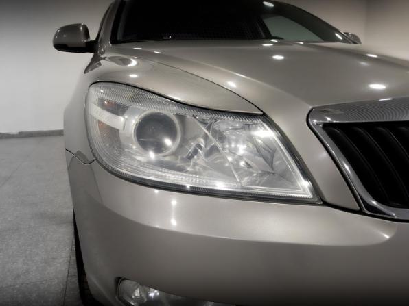 Skoda Octavia II (A5) Рестайлинг с пробегом 2011 года, цена 995 000 рублей, 146837 км, лифтбек, Автокод Объявления