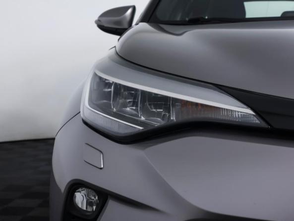 Toyota C-HR I Рестайлинг с пробегом 2019 года, цена 2 690 000 рублей, 89336 км, внедорожник, Автокод Объявления