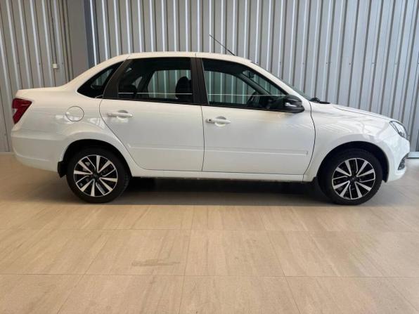 Lada (ВАЗ) Granta I Рестайлинг с пробегом 2024 года, цена 1 049 000 рублей, 25000 км, седан, Автокод Объявления