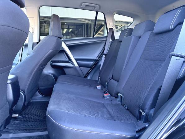 Toyota RAV4 IV (XA40) Рестайлинг с пробегом 2018 года, цена 2 680 000 рублей, 77318 км, внедорожник, Автокод Объявления