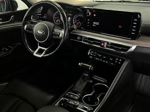 Kia K5 III с пробегом 2021 года, цена 2 566 000 рублей, 120000 км, седан, Автокод Объявления