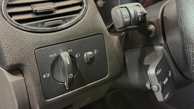 Ford Focus II с пробегом 2005 года, цена 320 000 рублей, 236589 км, хэтчбек, Автокод Объявления
