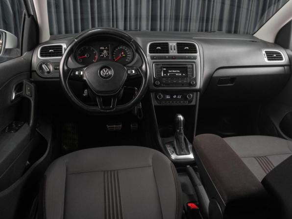Volkswagen Polo V Рестайлинг с пробегом 2016 года, цена 1 079 000 рублей, 174717 км, седан, Автокод Объявления