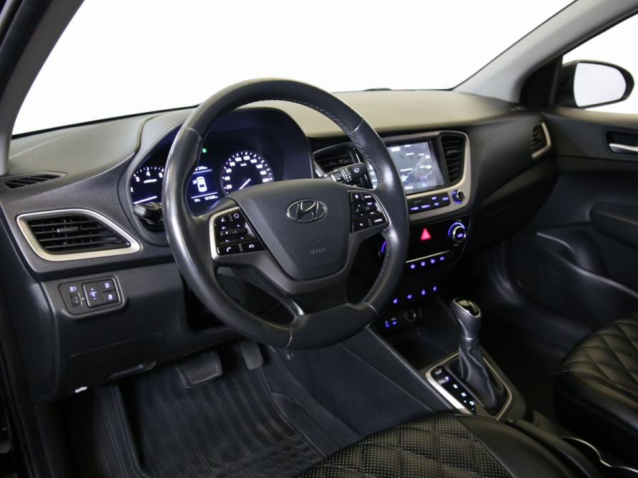 Hyundai Solaris II Санкт-Петербург  - изображение 17