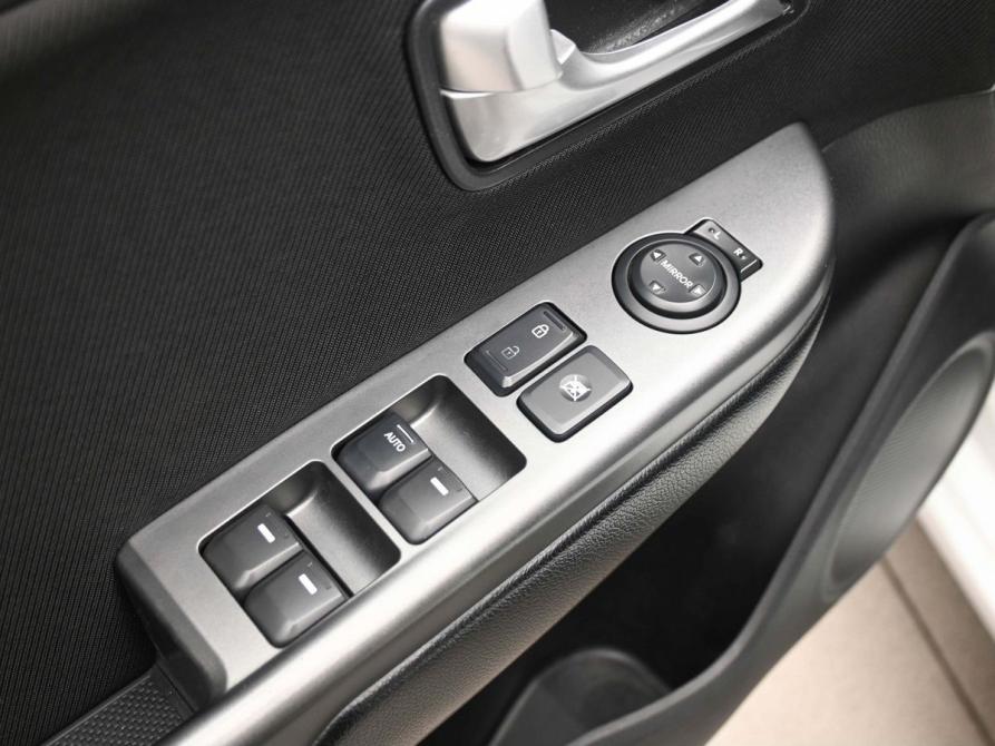Kia Rio III Рестайлинг Ростов-на-Дону  - изображение 19
