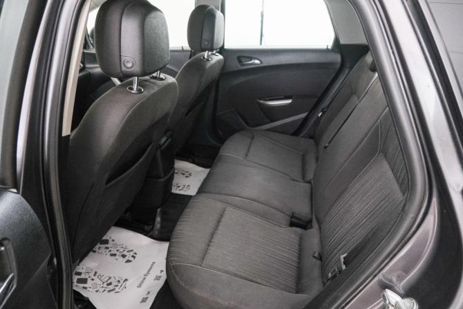 Opel Astra J с пробегом 2011 года, цена 759 000 рублей, 235000 км, хэтчбек, Автокод Объявления