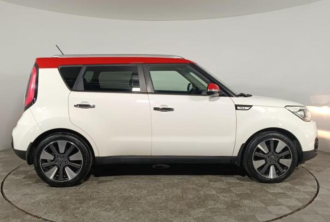Kia Soul II Рестайлинг с пробегом 2018 года, цена 1 610 000 рублей, 118484 км, хэтчбек, Автокод Объявления