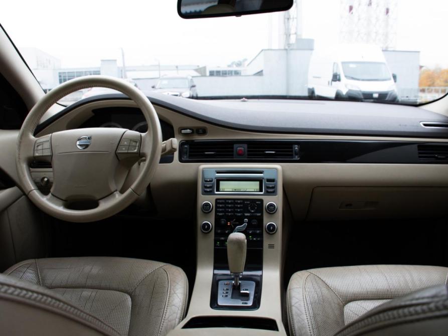 Volvo XC70 II Москва  - изображение 11