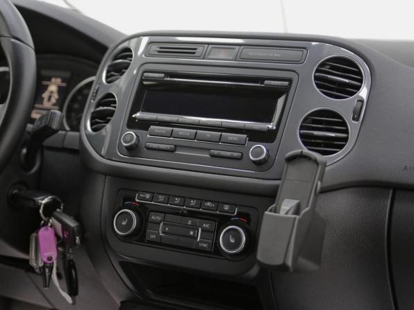 Volkswagen Tiguan I Рестайлинг с пробегом 2013 года, цена 919 000 рублей, 134087 км, внедорожник, Автокод Объявления