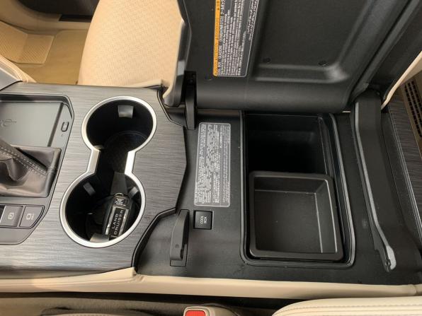 Toyota Land Cruiser 300 Series с пробегом 2021 года, цена 10 999 000 рублей, 76350 км, внедорожник, Автокод Объявления