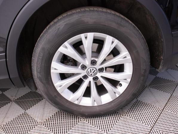 Volkswagen Tiguan II с пробегом 2019 года, цена 2 195 000 рублей, 120307 км, внедорожник, Автокод Объявления