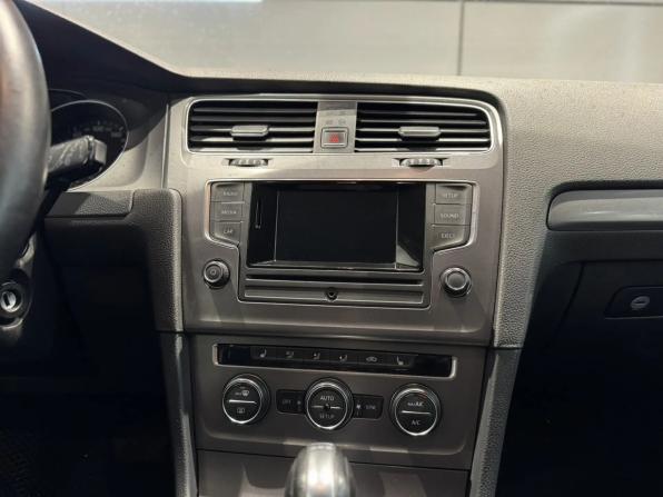 Volkswagen Golf VII с пробегом 2013 года, цена 990 000 рублей, 101952 км, хэтчбек, Автокод Объявления