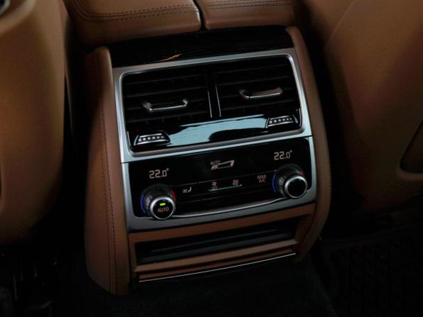 BMW 7 серии VI (G11/G12) Рестайлинг с пробегом 2020 года, цена 6 695 000 рублей, 68250 км, седан, Автокод Объявления