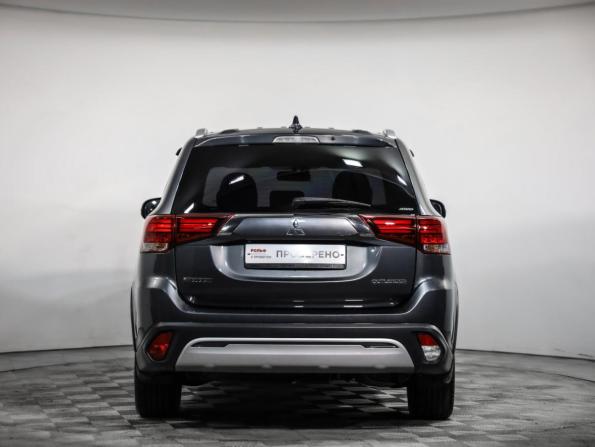 Mitsubishi Outlander III Рестайлинг 3 с пробегом 2019 года, цена 1 899 000 рублей, 138347 км, внедорожник, Автокод Объявления