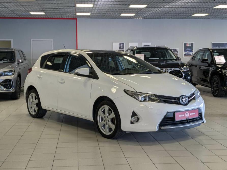 Toyota Auris II Екатеринбург  - изображение 2