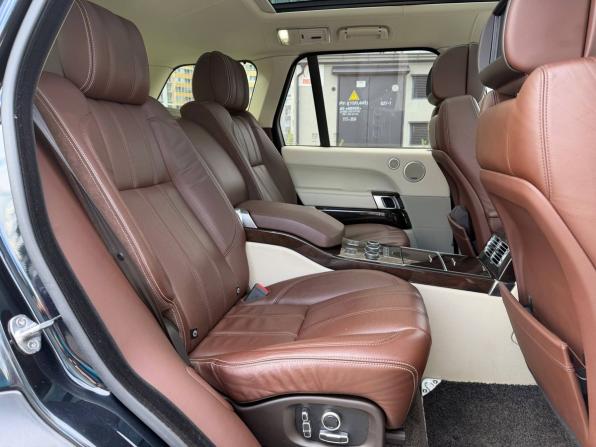 Land Rover Range Rover IV с пробегом 2017 года, цена 3 655 000 рублей, 241410 км, внедорожник, Автокод Объявления