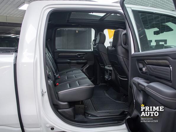 Ram 1500 V Рестайлинг с пробегом 2025 года, цена 10 299 000 рублей, 37 км, offers.body_type.unknown, Автокод Объявления