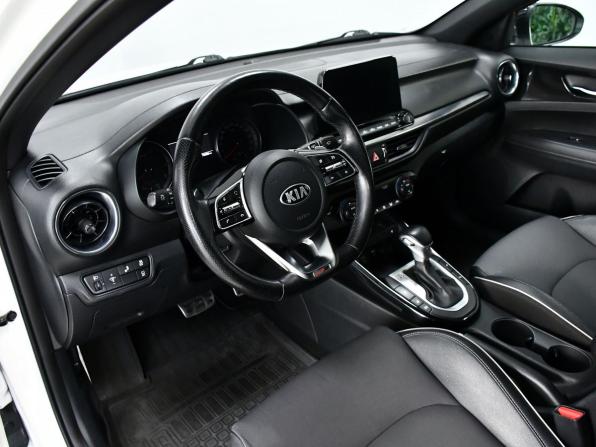 Kia Cerato IV с пробегом 2021 года, цена 2 147 000 рублей, 70680 км, седан, Автокод Объявления