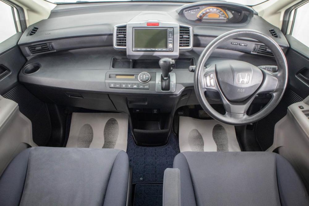 Honda Freed I Барнаул  - изображение 10