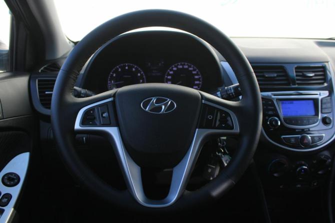 Hyundai Solaris I с пробегом 2011 года, цена 850 000 рублей, 145000 км, седан, Автокод Объявления