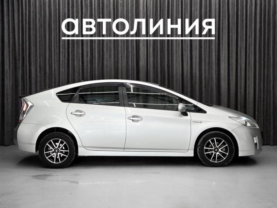 Toyota Prius III (XW30) Красноярск  - изображение 5