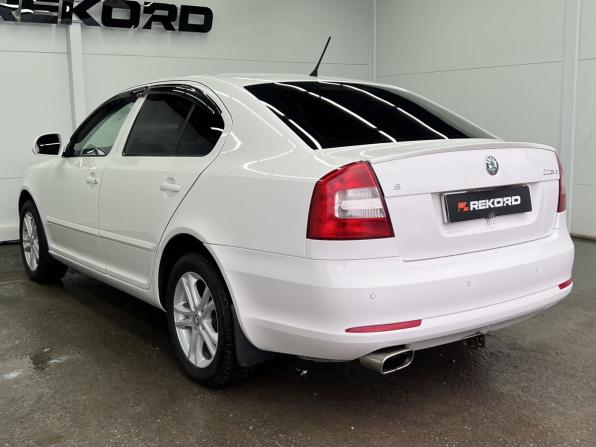 Skoda Octavia II (A5) Рестайлинг с пробегом 2012 года, цена 750 000 рублей, 250706 км, лифтбек, Автокод Объявления