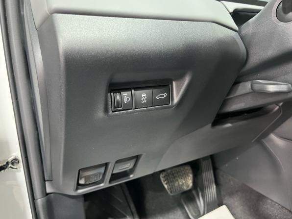 Toyota RAV4 VI (XA60) с пробегом 2025 года, цена 4 149 000 рублей, 26 км, внедорожник, Автокод Объявления