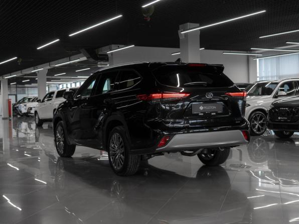 Toyota Highlander IV (XU70) с пробегом 2026 года, цена 5 300 000 рублей, 50 км, внедорожник, Автокод Объявления