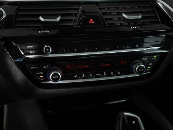 BMW 5 серии VII (G30/G31/G38) с пробегом 2018 года, цена 2 990 000 рублей, 159000 км, седан, Автокод Объявления