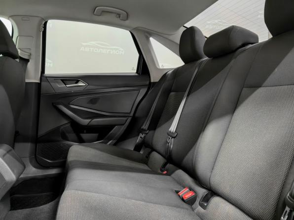 Volkswagen Jetta VI Рестайлинг с пробегом 2018 года, цена 1 550 000 рублей, 120000 км, седан, Автокод Объявления