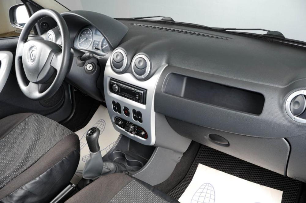 Renault Logan I Рестайлинг Тюмень  - изображение 11