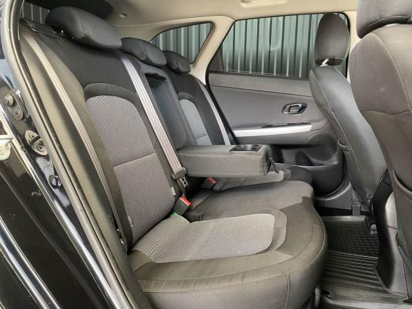 Kia Ceed II Рестайлинг с пробегом 2018 года, цена 1 297 000 рублей, 105331 км, универсал, Автокод Объявления