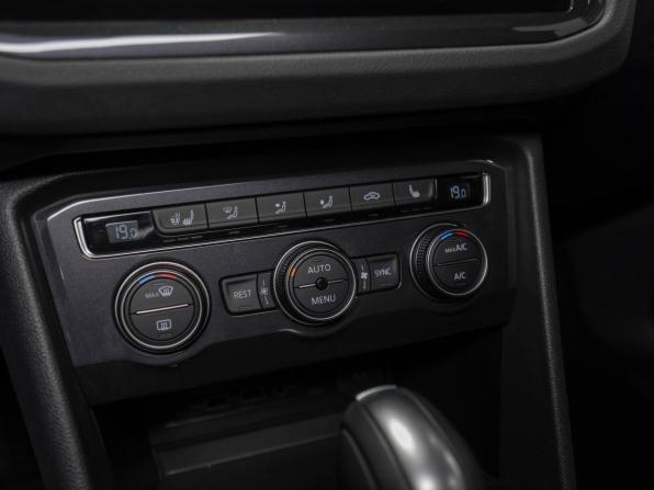 Volkswagen Tiguan II с пробегом 2020 года, цена 2 700 000 рублей, 82050 км, внедорожник, Автокод Объявления