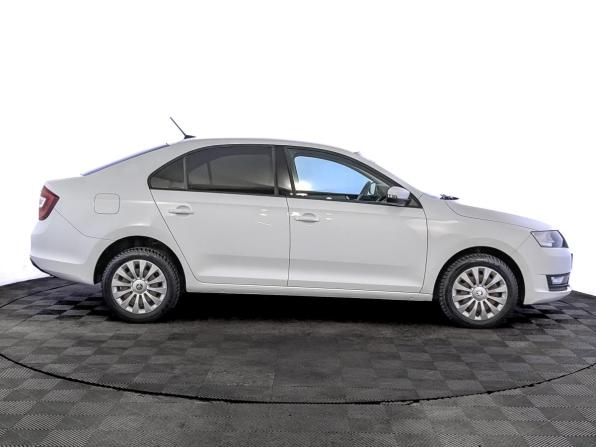 Skoda Rapid I Рестайлинг с пробегом 2019 года, цена 1 485 000 рублей, 40553 км, лифтбек, Автокод Объявления