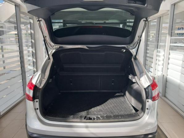 Nissan Qashqai II с пробегом 2018 года, цена 1 949 000 рублей, 46475 км, внедорожник, Автокод Объявления