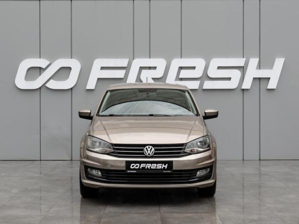 Volkswagen Polo V Рестайлинг с пробегом 2015 года, цена 950 000 рублей, 143422 км, седан, Автокод Объявления